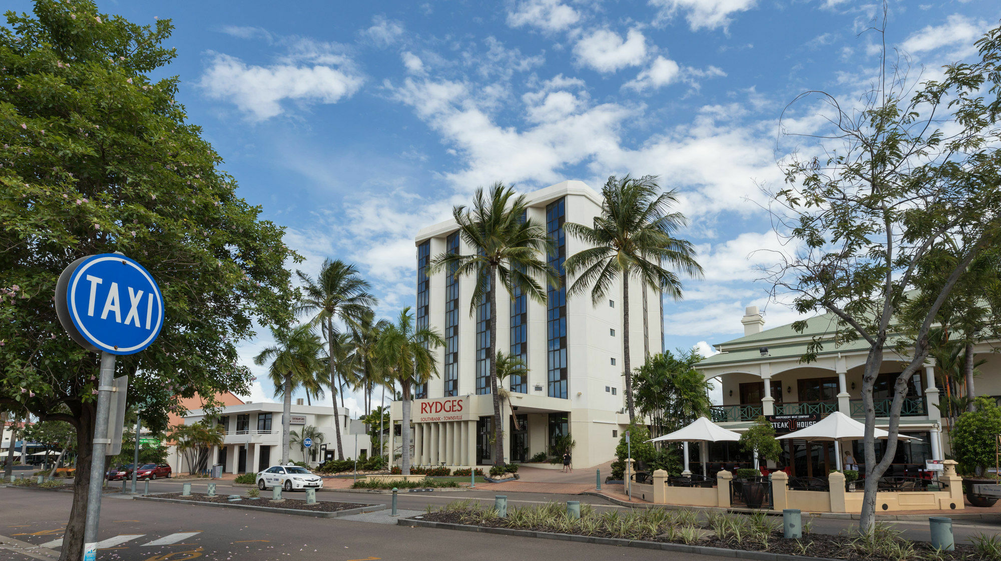 Townsville Southbank Apartments Bagian luar foto